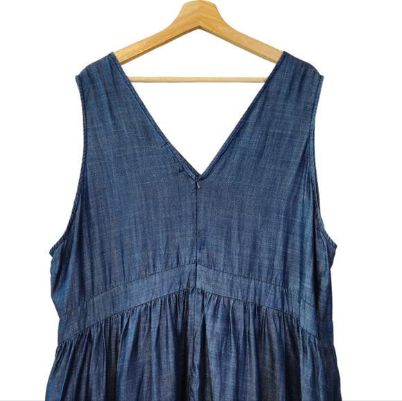 STANDARDS & PRACTICES Nimah Tencel Maxi Womens Plus Blue Chambray Dress - Picture 7 of 8